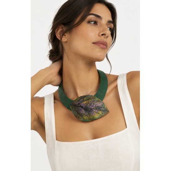Colar Biojoia Folha do Maicá Látex Natural Verde Maicá Multicolor