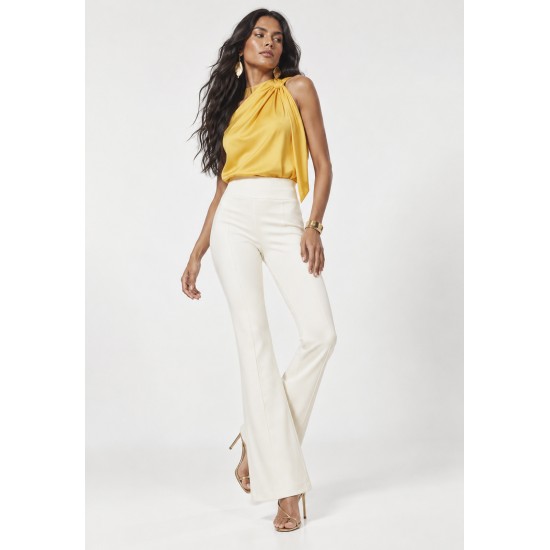 Calça Flare Niara em Malha Off-White Réveillon
