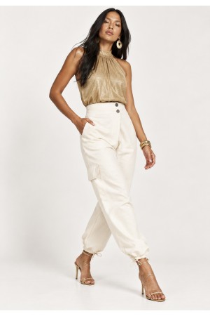 Calça Lisle Cargo em Viscose com Cintura Alta e Bolsos Off-White