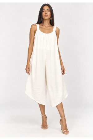 Macacão Pantacourt Amplo em Viscose Off-White