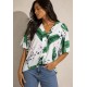Blusa Gola V Manga Curta Estampa Folhagem Poética