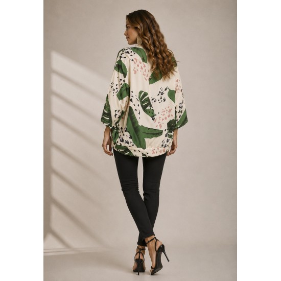 Kimono Viscose Manga Ampla Estampa Folhagem Poética