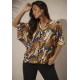 Blusa Gola V Manga Curta Estampa Cores Vibrantes