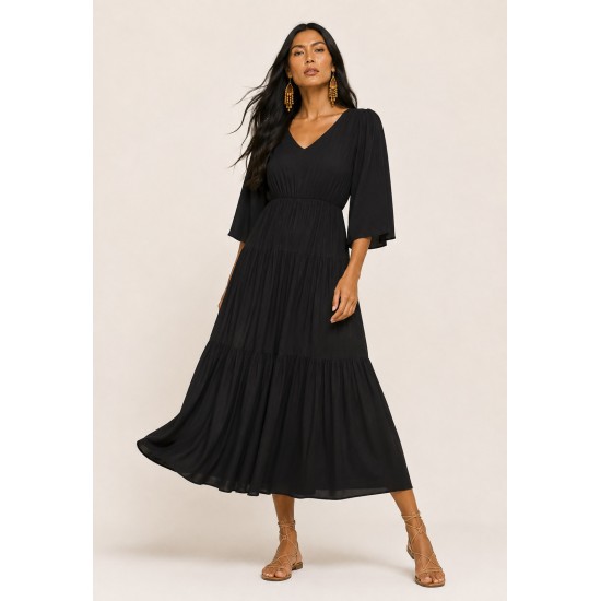 Vestido Longo Plano com Manga e Camadas Preto
