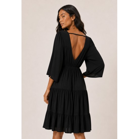 Vestido Longo Plano com Manga e Camadas Preto