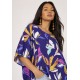 Blusa Morcego Ampla Tangará Estampa Pétalas ao Vento
