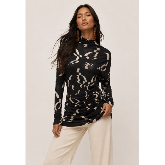 Blusa Malha Gola Alta Manga Longa Estampa Maria